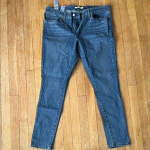 LEVIS 711 SKINNY JEAN